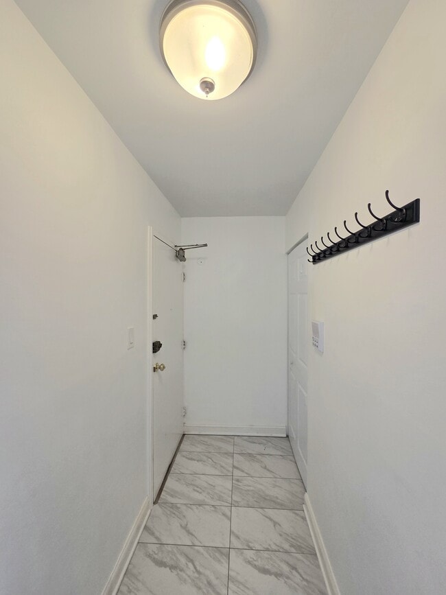 Photo - 1935 Wilson Ln