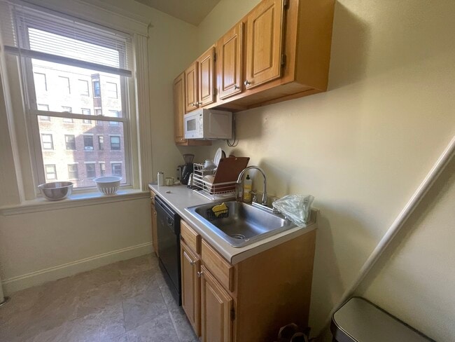 Photo - 29 Queensberry St Apartments