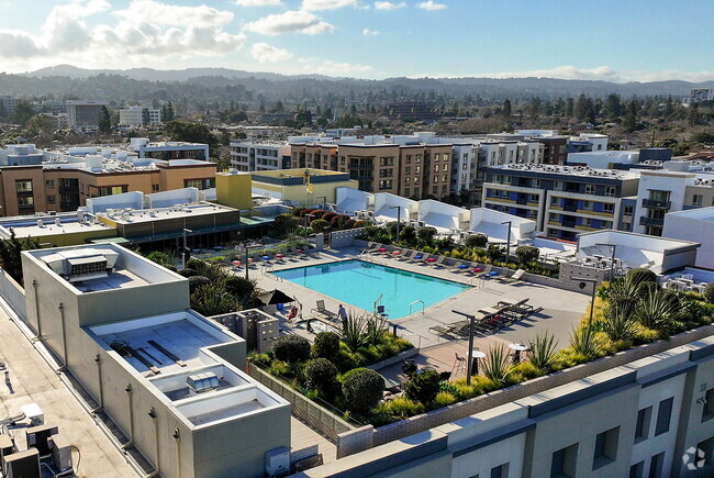 Building Photo - Station Park Green Rental