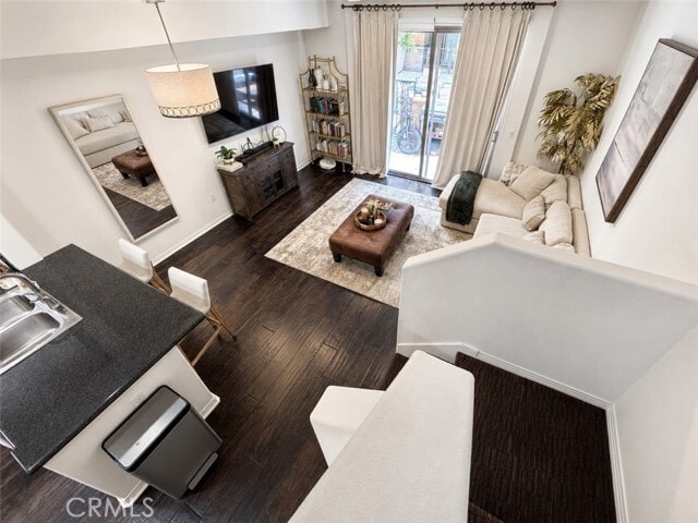 Photo - 931 E Walnut St Unidad 213