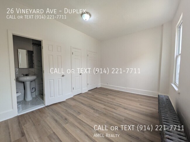 Photo - 26 Vineyard Ave Unidad Duplex