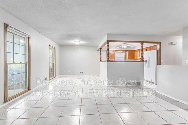 Photo - 4327 Sterling Ave