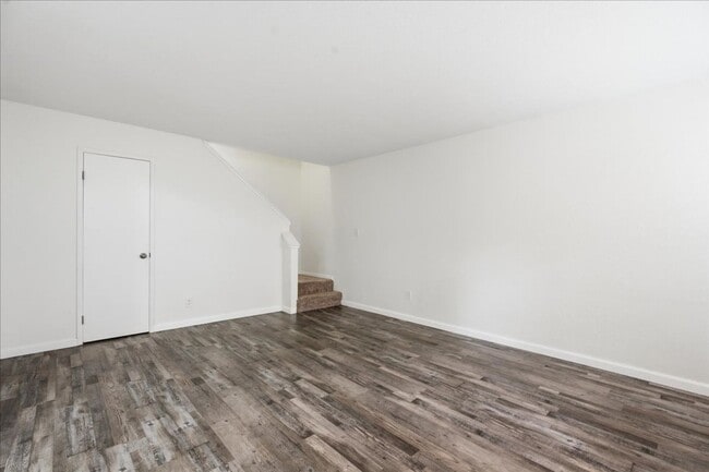 Photo - 1515 Hood Rd Unit F