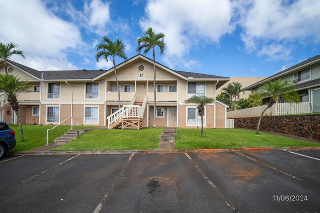 2Bd,2Ba,1Pkg in Waipio Uka - $2700 -Must S... - 2Bd,2Ba,1Pkg in Waipio Uka - $2700 -Must S... House