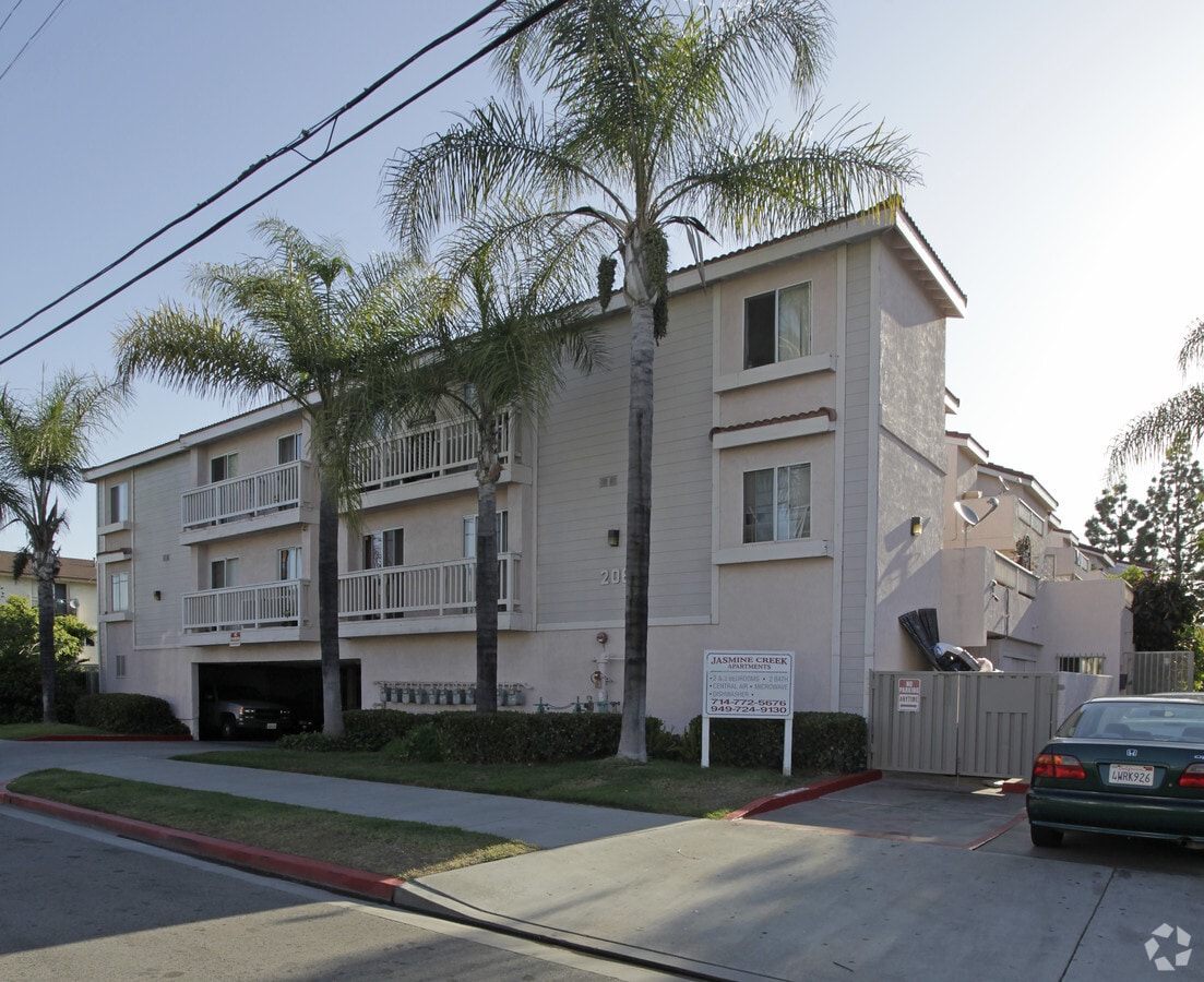 Primary Photo - Jasmine Creek Apartments