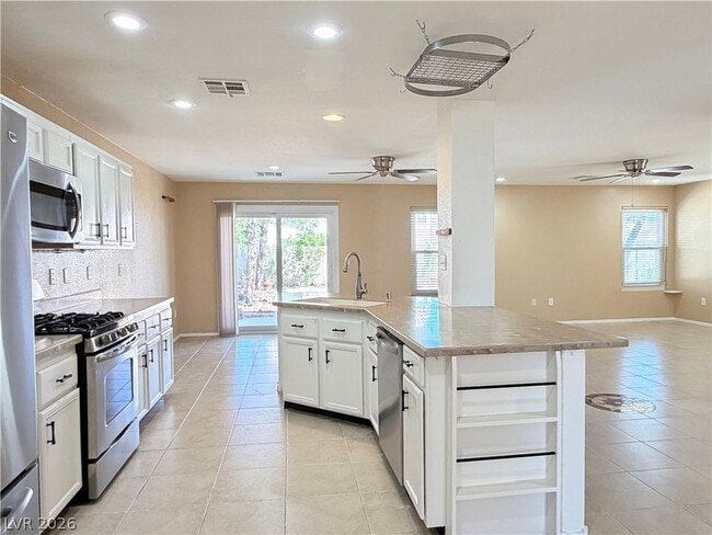 Photo - 7388 Standing Timber Way