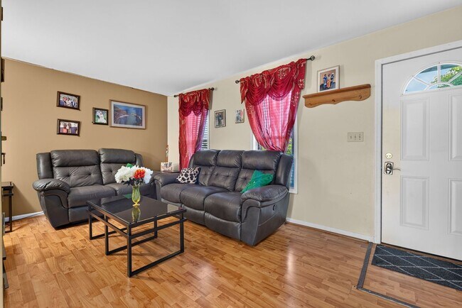 Photo - 134 Ashley Dr