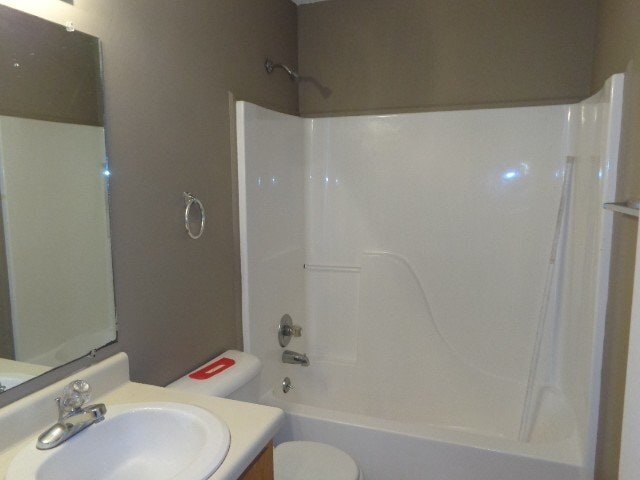 Photo - 345 Broadmore Dr