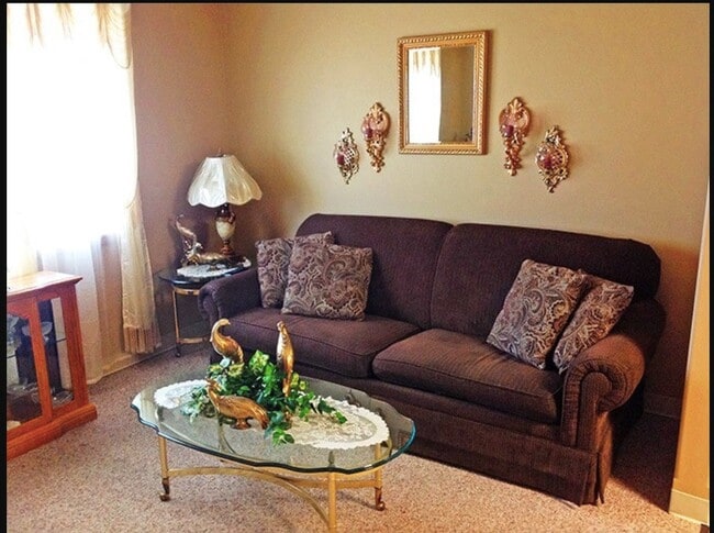 Photo - 741 Streeter Dr