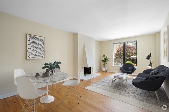 Building Photo - 1421 N Dearborn St Rental