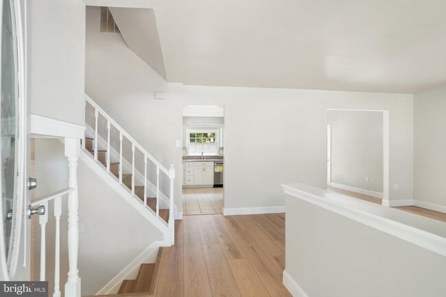 Photo - 15950 Alameda Dr