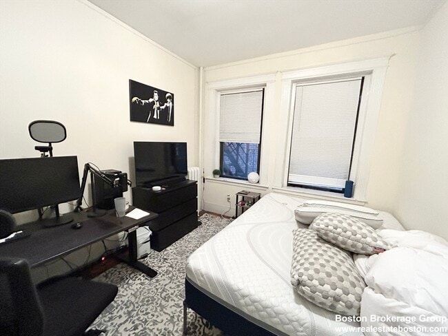 Photo - 39 Hemenway St Unit 11