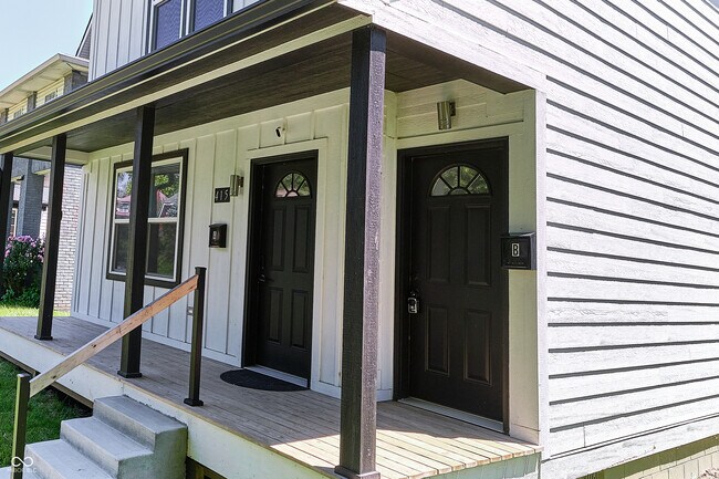 415 Dequincy St Unit B