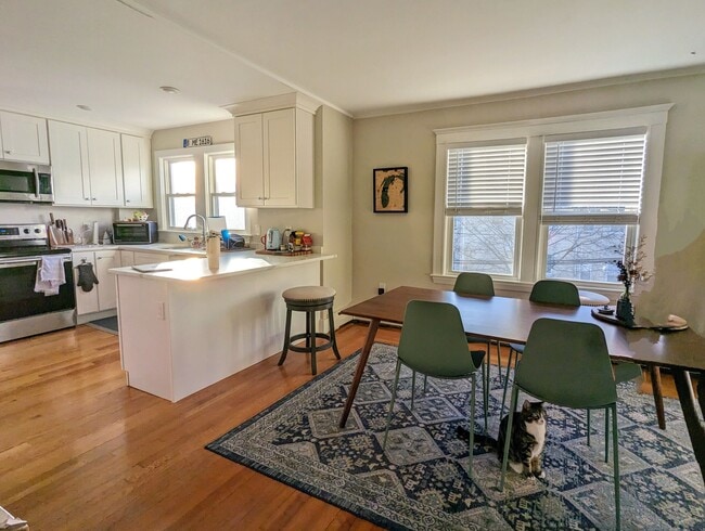 Photo - 28 Fairmount Ave Unidad 2