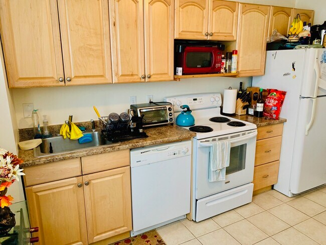 Photo - 11 Gorham St Unit 7