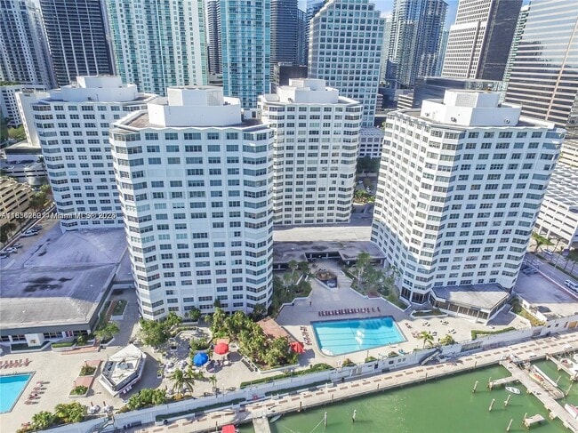 Building Photo - 999 Brickell Bay Dr Unit 709 Rental