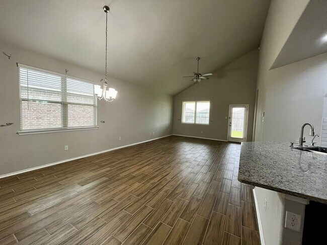 Photo - 5443 Redwood Summit Ln