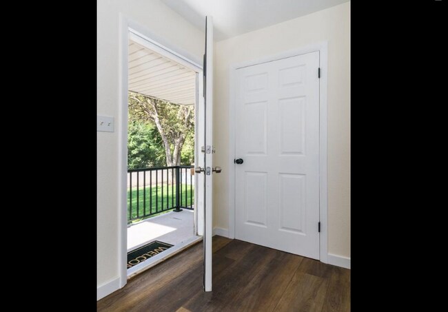 Photo - 315 Jackson St Unit 1