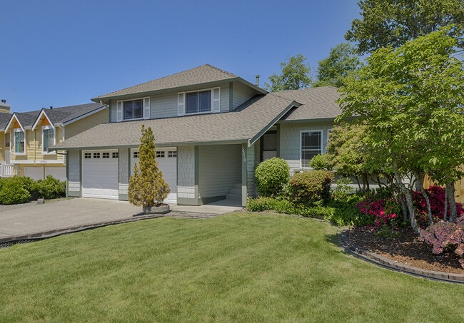 Building Photo - APPROVED APPLICATION-Comfortable Home located Kent's East Hill