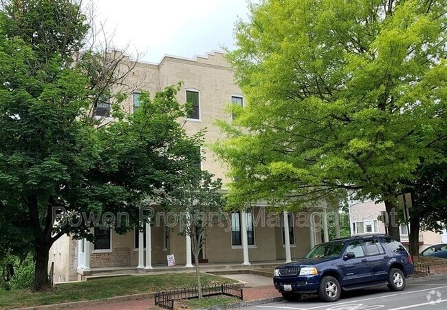 Building Photo - 203 S Prospect St Rental