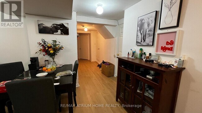 Photo - 5389 Wilderness Trail