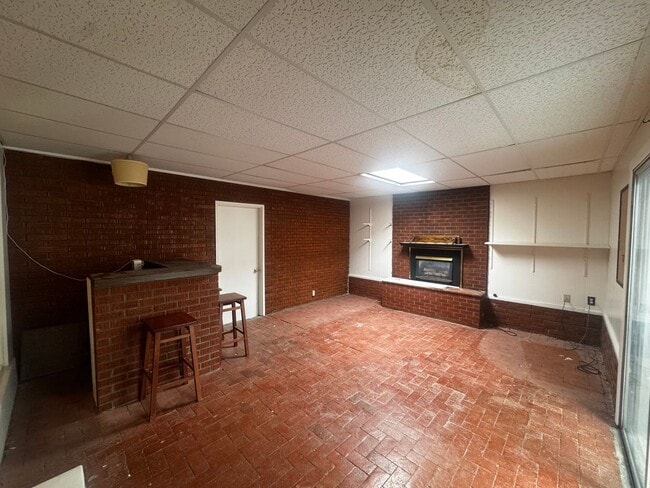 Photo - 3 Bed / 2 Bath Home Near Jerry Cline Park & Tennis Courts