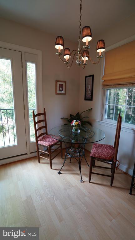 Photo - 1107 N Pitt St Unidad 2A