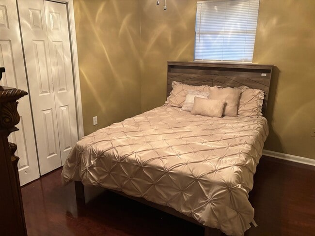 Photo - 5000 Cardenas Dr