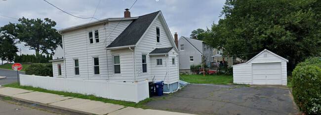 Building Photo - 20 Chauncey St Rental