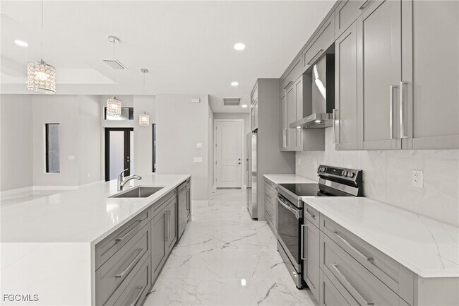 Photo - 2829 SW 25th Pl