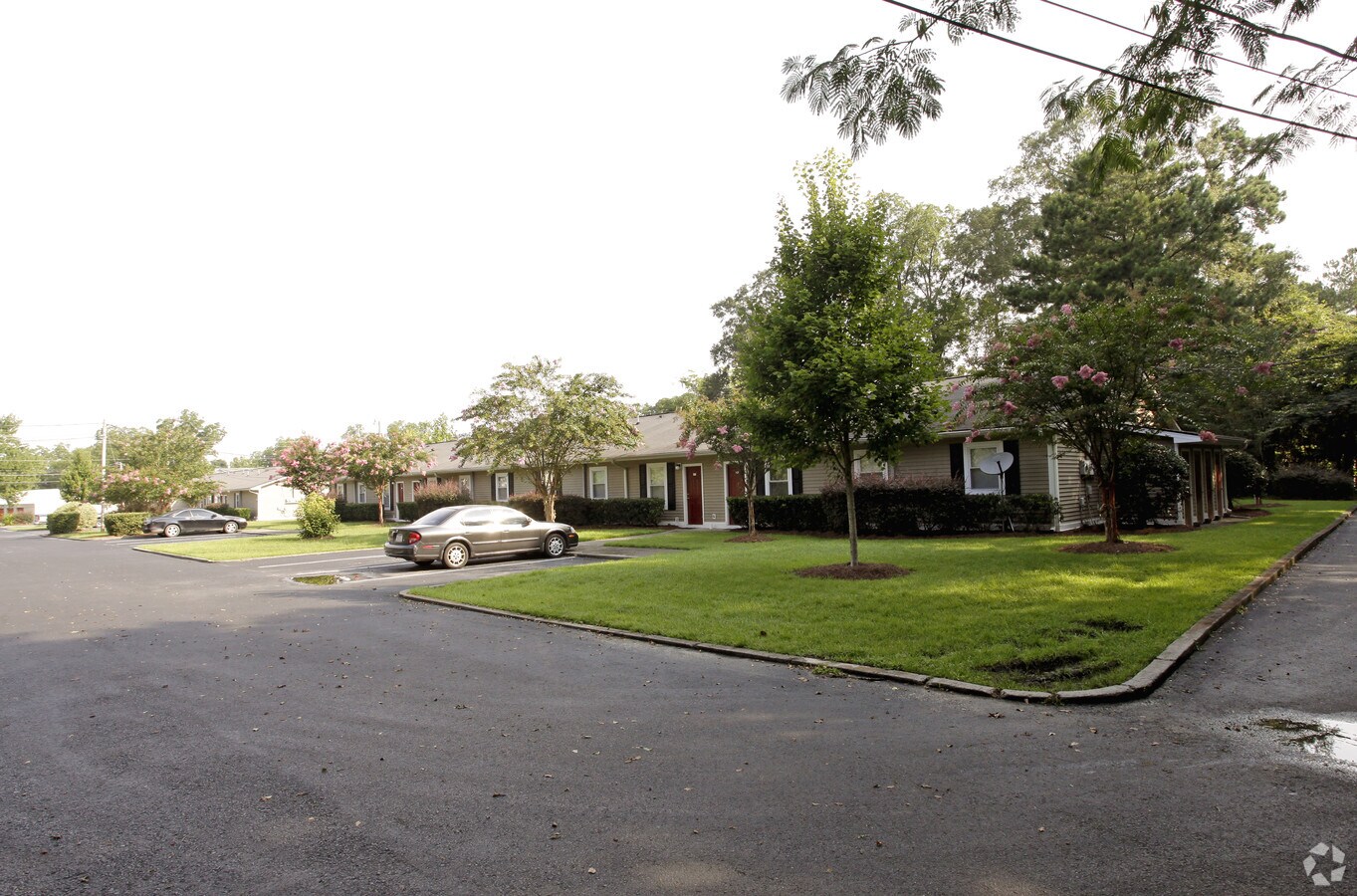 Photo - Wedgewood Apartments