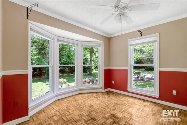 Photo - Amazing 4 Bedroom, 3 Bath Home With 2 Kitchens!