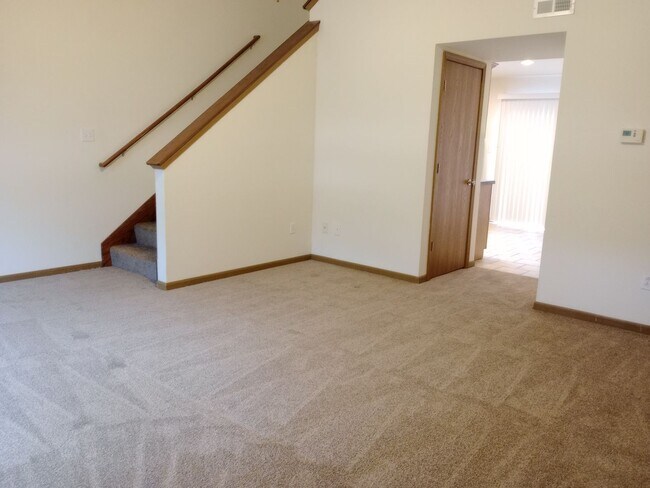 Photo - 505-507 Glenstone Dr. Unidad 505 Glenstone Dr.