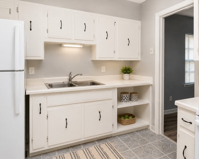 Photo - 2 Bedroom / 1.5 Bath Apartment at Raleigh Pines Apartments Unit 2789-7