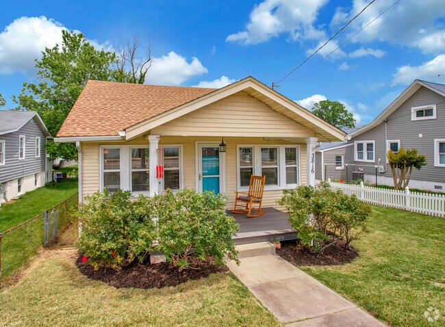 Building Photo - 3816 Chesapeake Beach Rd Rental