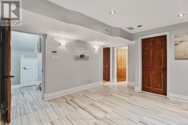 Photo - 25 Carscadden Dr