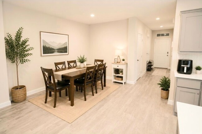 14313 Andromeda Dr