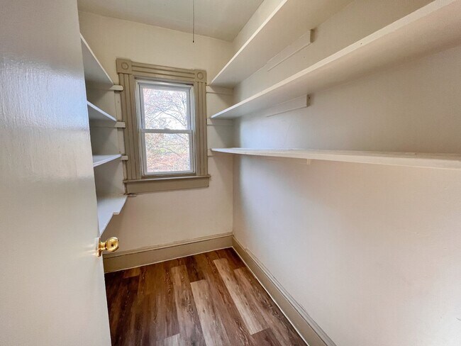 Photo - 111-115 Lincoln St / Owen Properties, LLC Unit 3rd Fl
