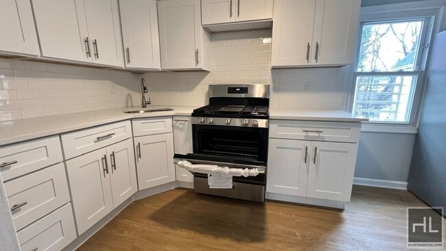 Building Photo - NORTH BURGHER AVENUE