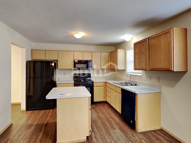 Photo - 2245 Yagger Bay Dr