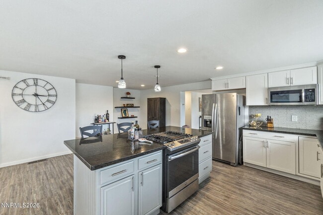 Photo - 701 Bowman Dr