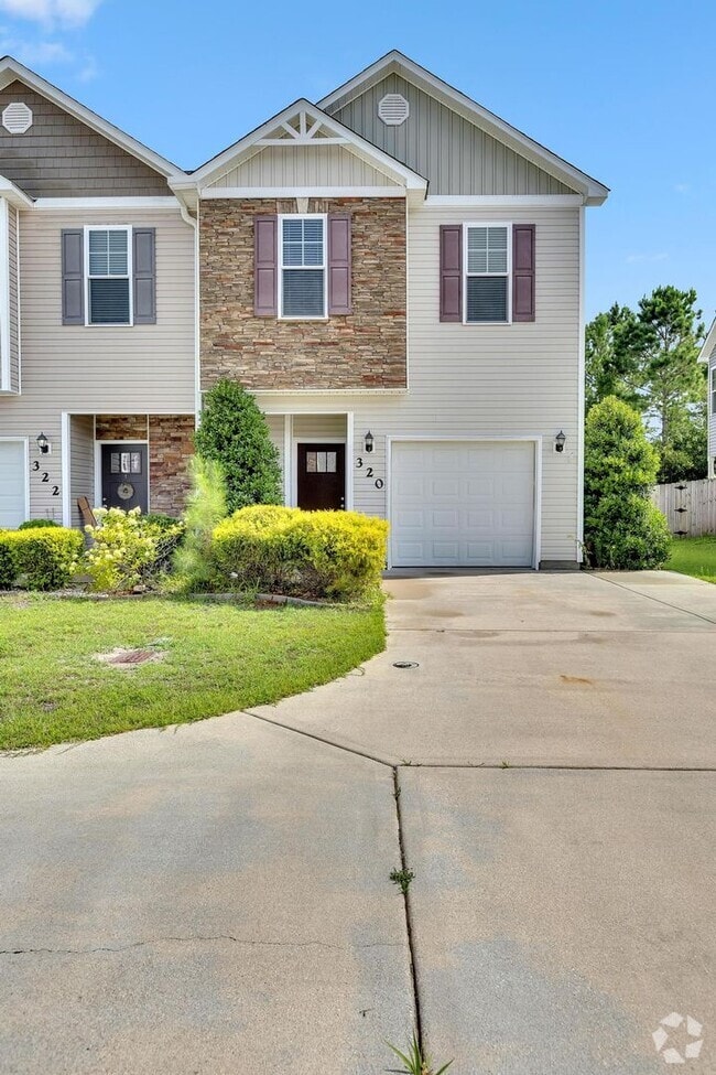 Building Photo - Townhome for Rent!