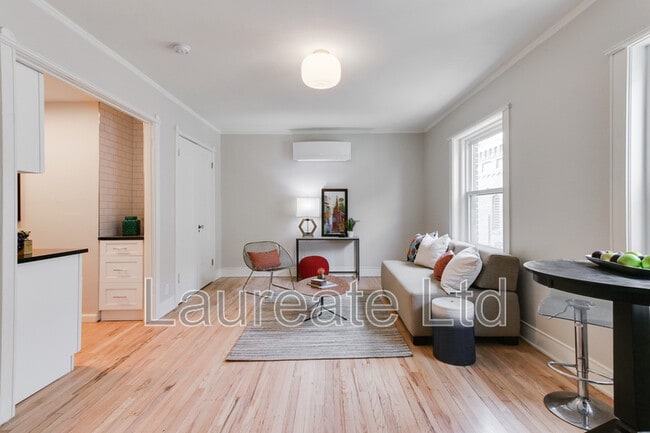 Photo - 1234 E Colfax Ave Unidad #7