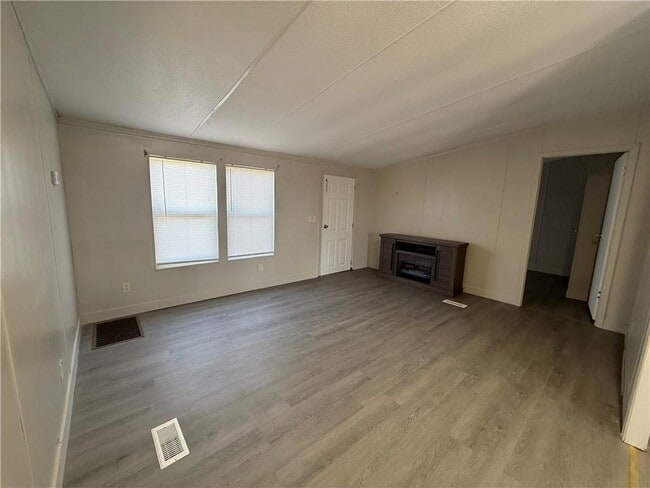 Photo - 175 Dorsey Brothers Rd