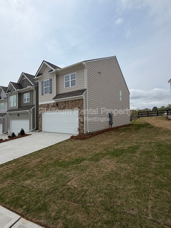 Photo - 42 Rustin Rdg