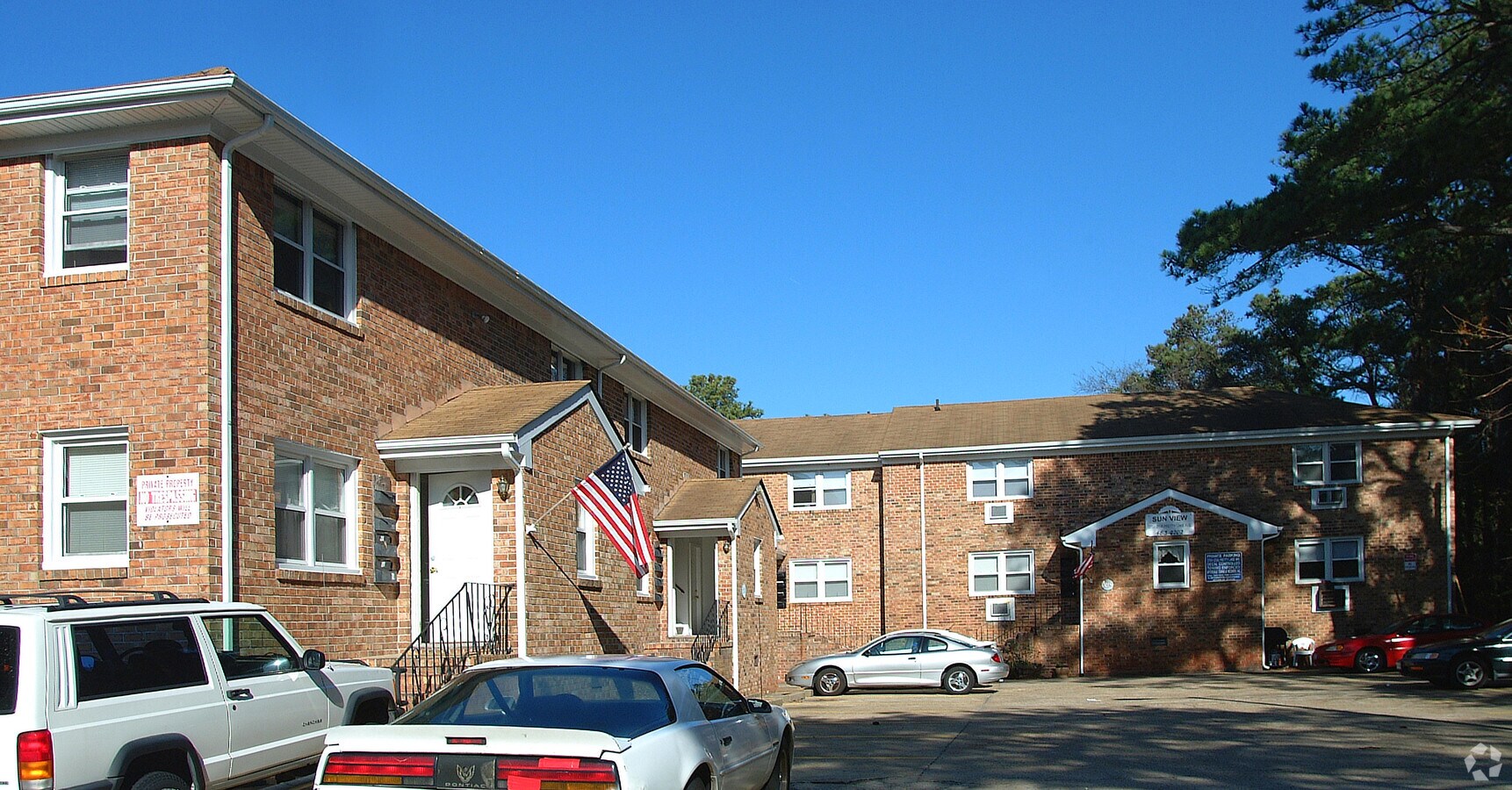 Photo - 2700 Pretty Lake Ave Apartments