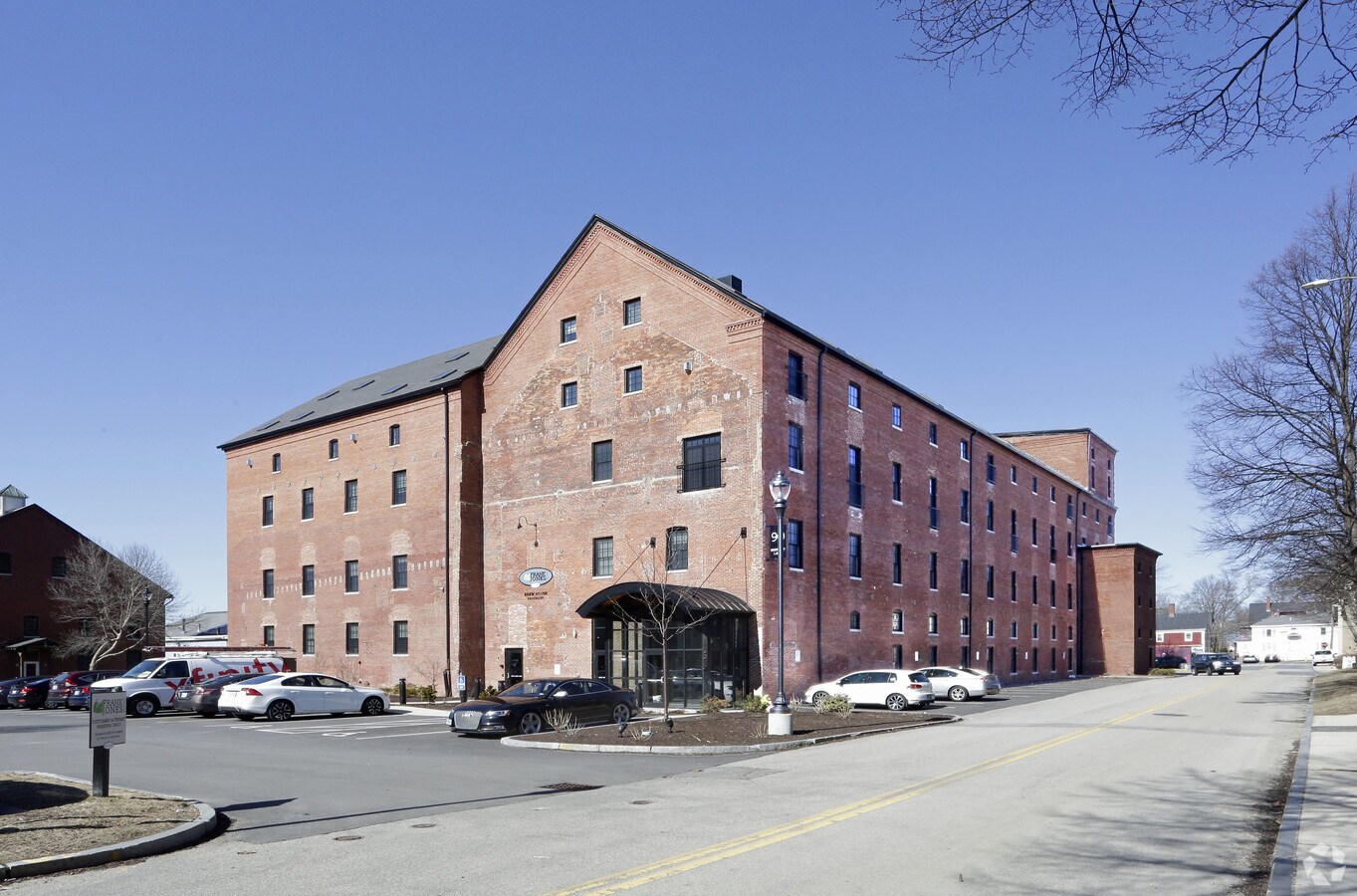 Frank Jones Brew Yard - Frank Jones Brew Yard Apartments