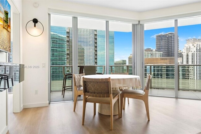 Photo - 1300 Brickell Bay Dr Unit 3501