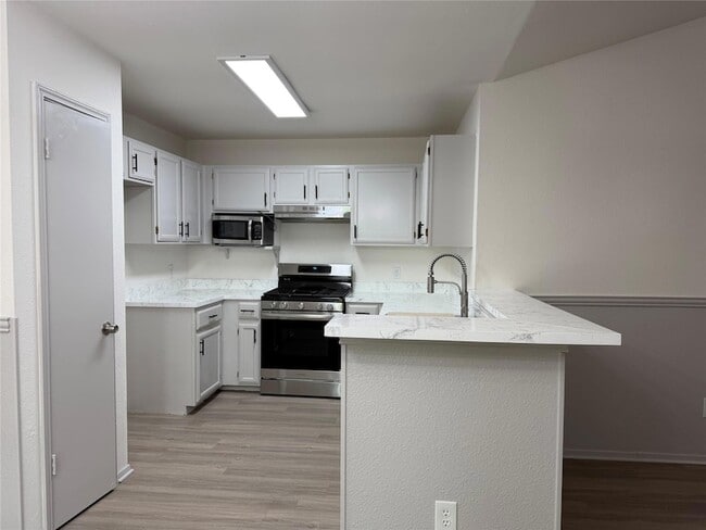 13003 Widge Dr