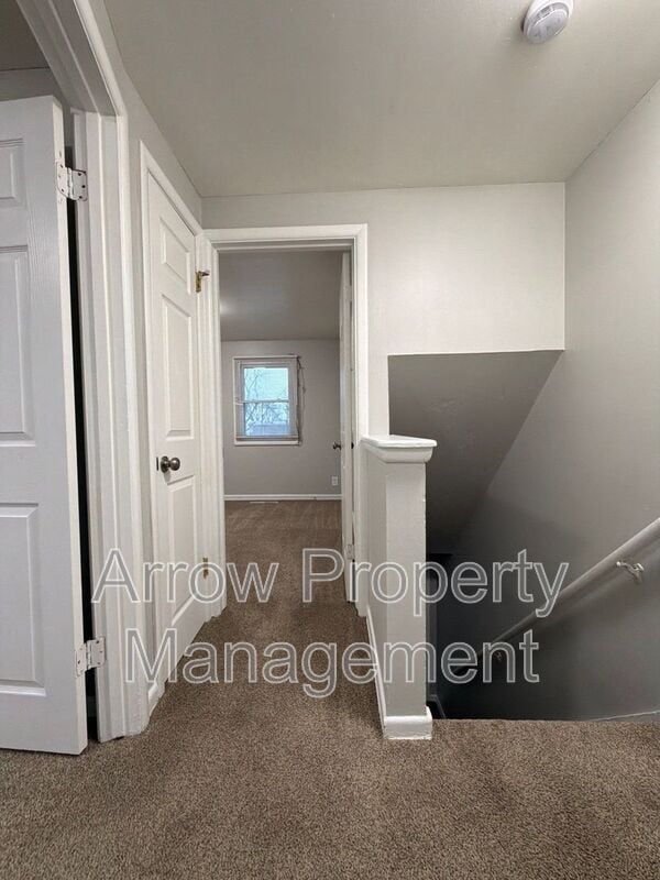 Photo - 5421 Benton St